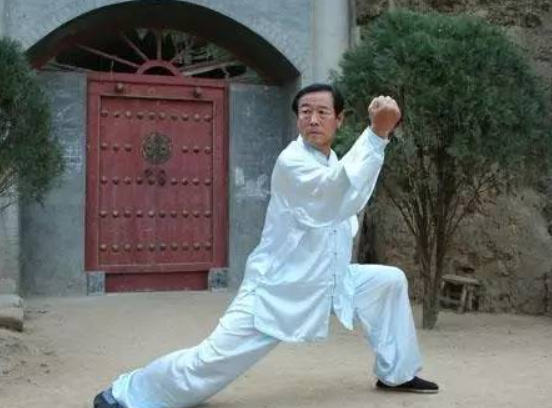 Unveiling the Benefits of Tai Chi: A Journey Through Body, Brain, and the Ancient Sword Form